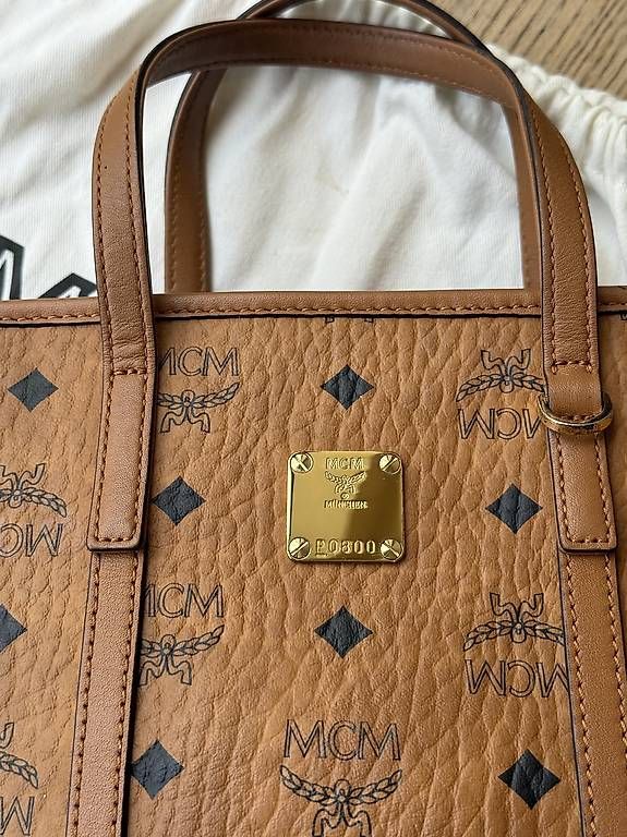 Borse da donna: Mcm Toni Shopper – Usato da Oftringen venduto da btt_ddb9 3