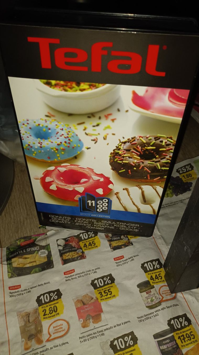 Moules à gâteaux: TEFAL Snack Collection Donuts – D'occasion à Chêne-Bougeries par FamilleGanev 2