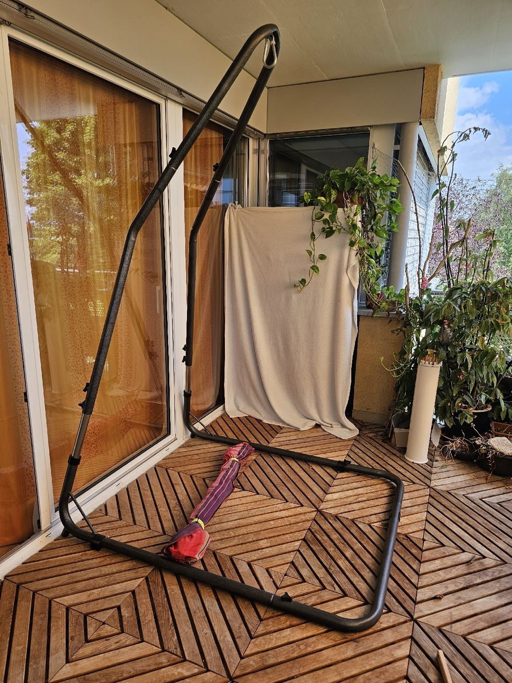 Sièges suspendus: Fauteuil suspendu hamac toile coton support métal – D'occasion à Gland par Vee_0 5