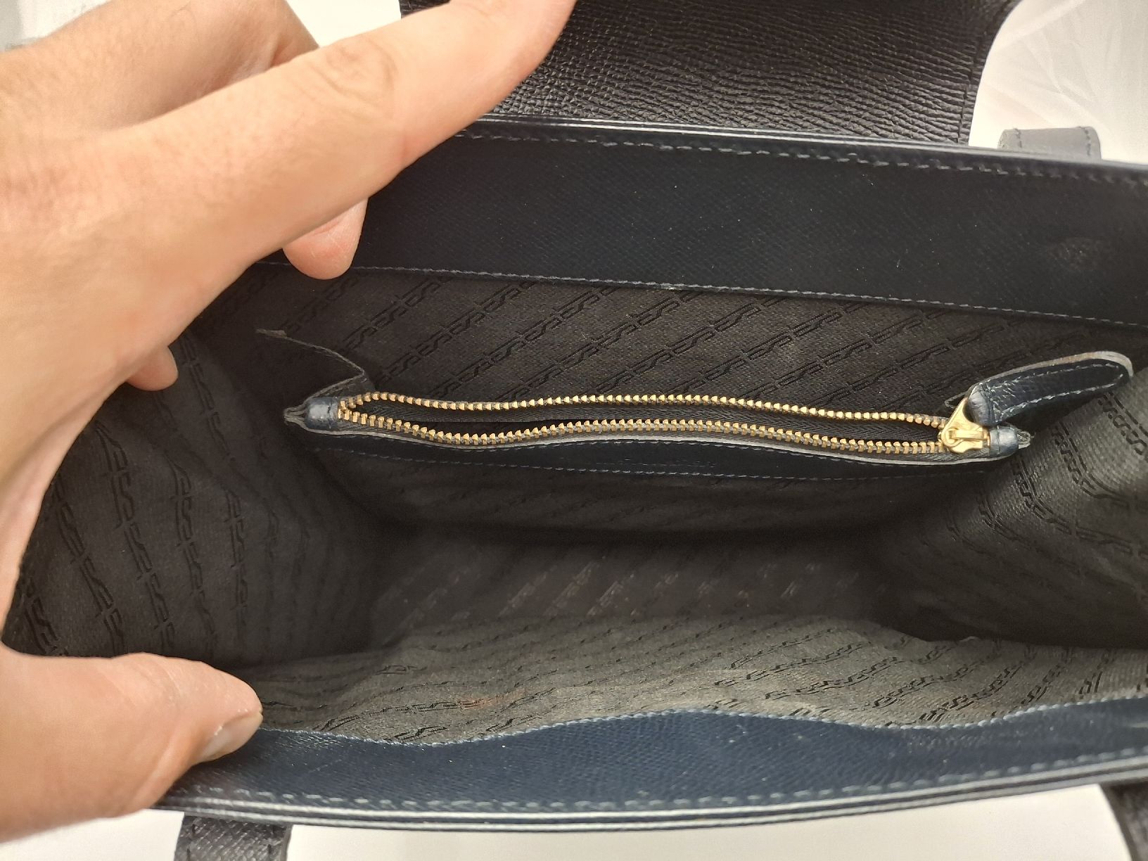 Jil Sander Sacs femmes: Jil Sander Handtasche dunkelblau Leder – D'occasion à Fislisbach par HurtiBrocki 4