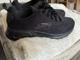 Schwarze Skechers Air Element Laufschuhe, Grösse 38