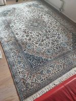 Nain signiert aus 100% Naturseide