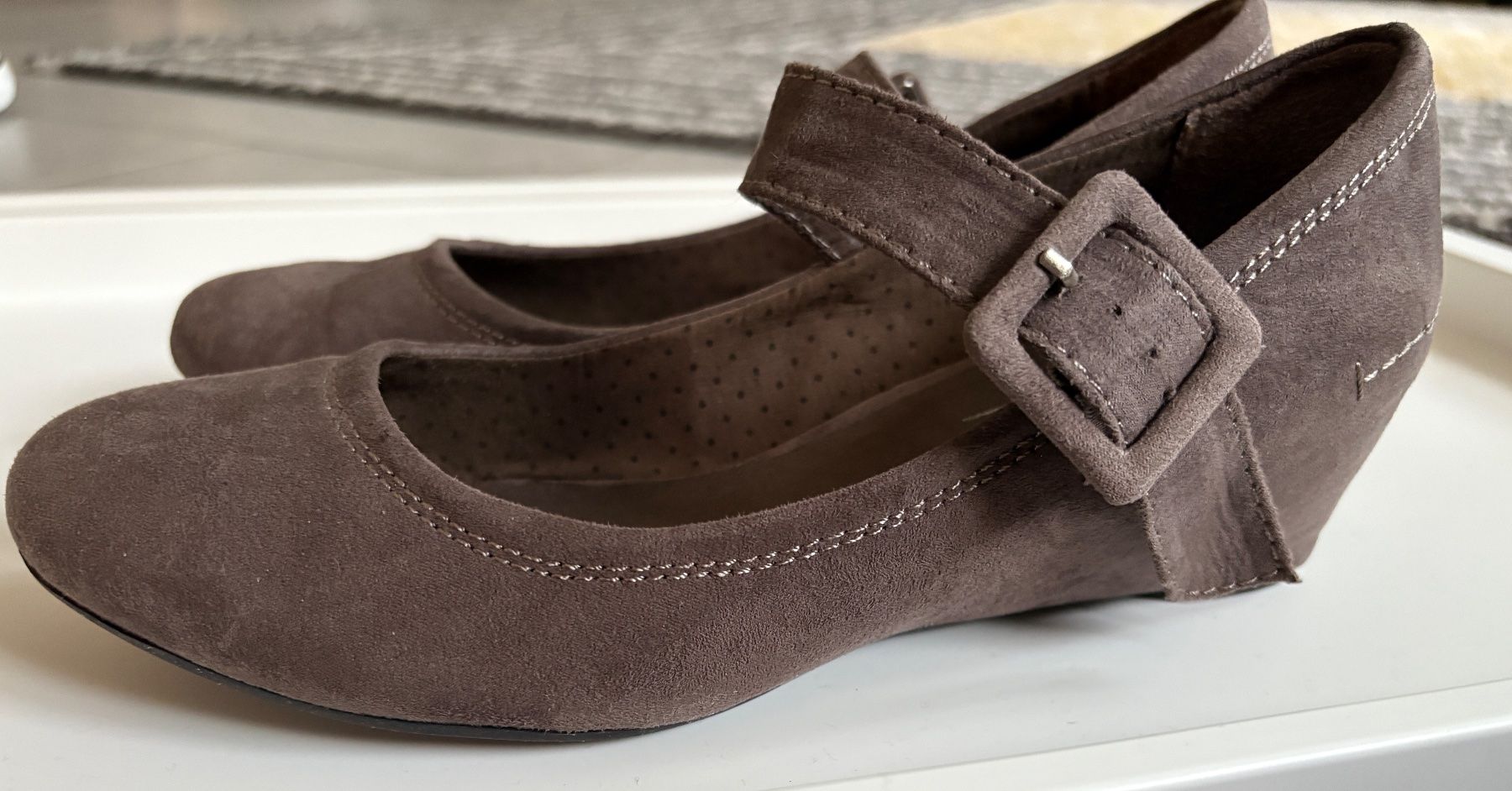 Scarpe da donna: Carina Schuhe, Gr. 37 – Usato da Auenstein venduto da 5222 2