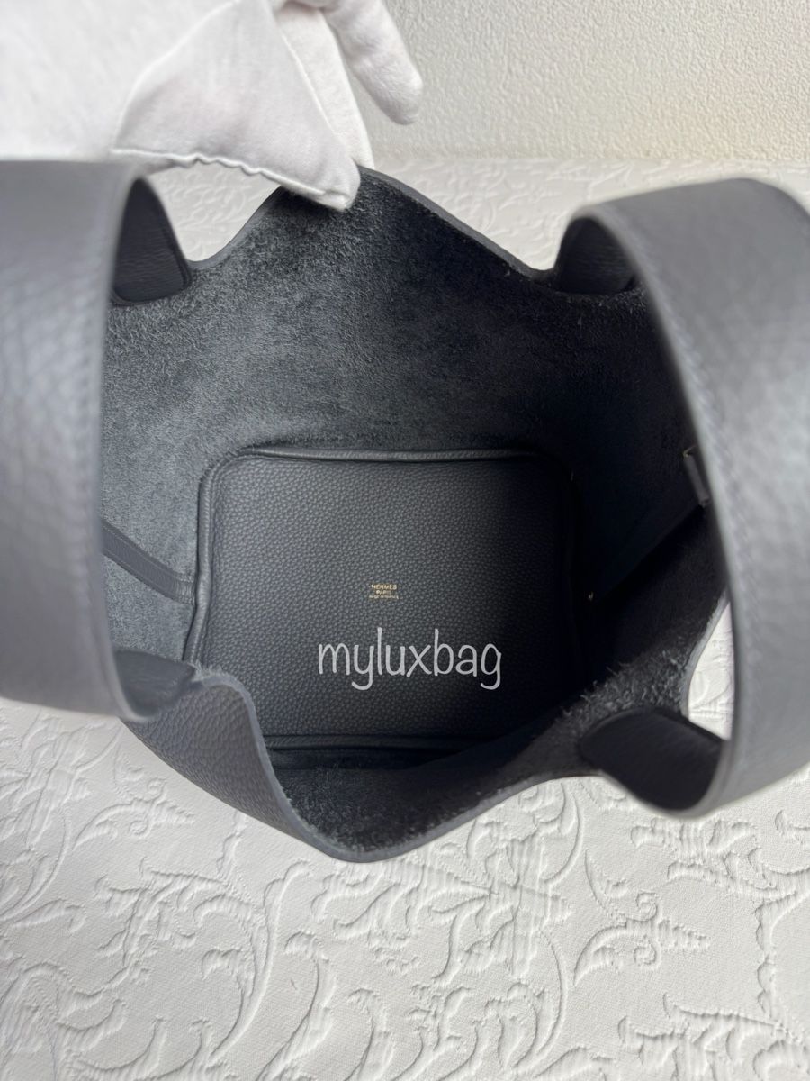 Hermès Borse da donna: Hermès Picotin Lock 22 Clémence Ardoise Permabrass Hardware – Nuovo (secondo la descrizione) da Wil SG venduto da Myluxbag 7