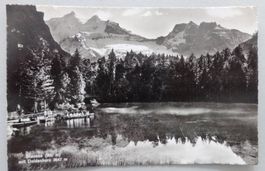 Blausee (900 m) mit Doldenhorn
