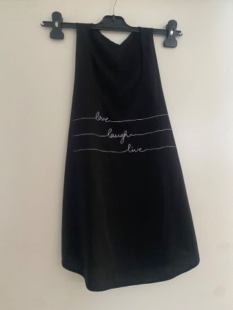 schwarzes Tanktop "live, laugh, love"