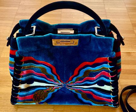 NEU FENDI LIMITED EDITION PEEKABOO AUS SAMT