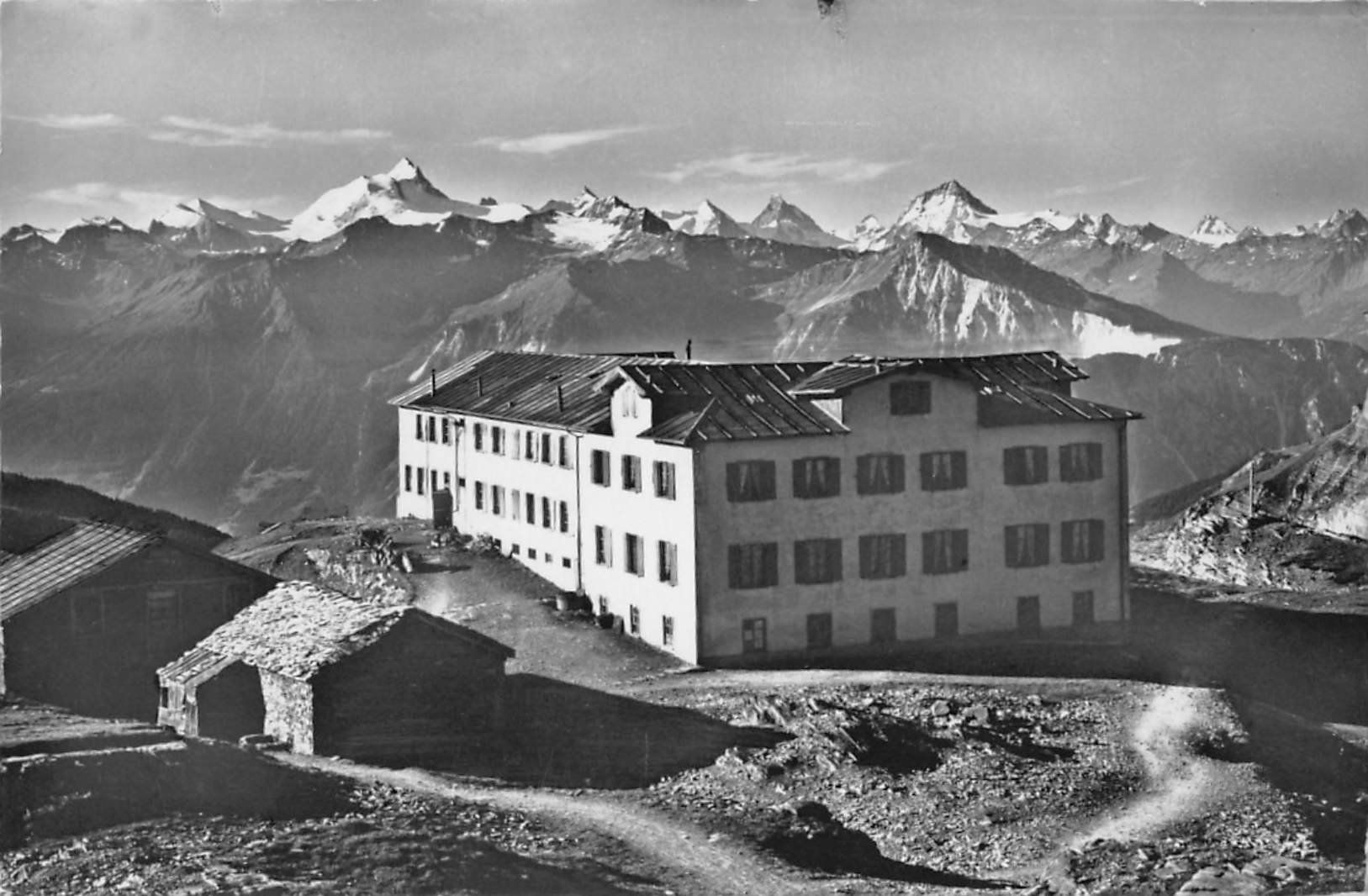 Cartoline postali: Gruss vom GEMMIPASS - Hotel Wildstrubel – Usato da Winterthur venduto da SchatzchischtliWinti