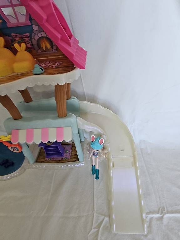 Giocattoli: Enchantimals Ski Chalet Spielset – Usato da Rümlang venduto da Zargi 3
