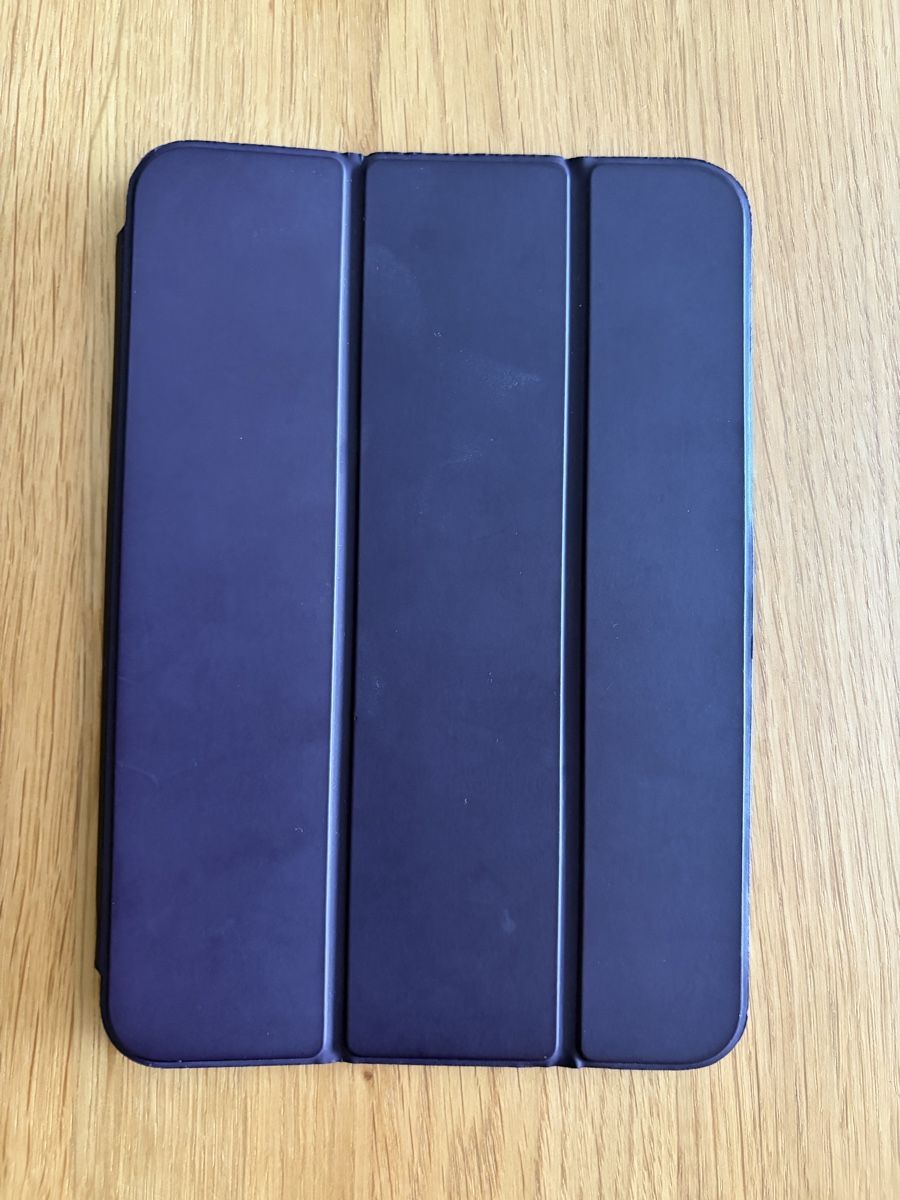 Apple Covers & Borse: iPad Mini Smart Folio - Dark Cherry – Usato da Zürich venduto da schweiz.air