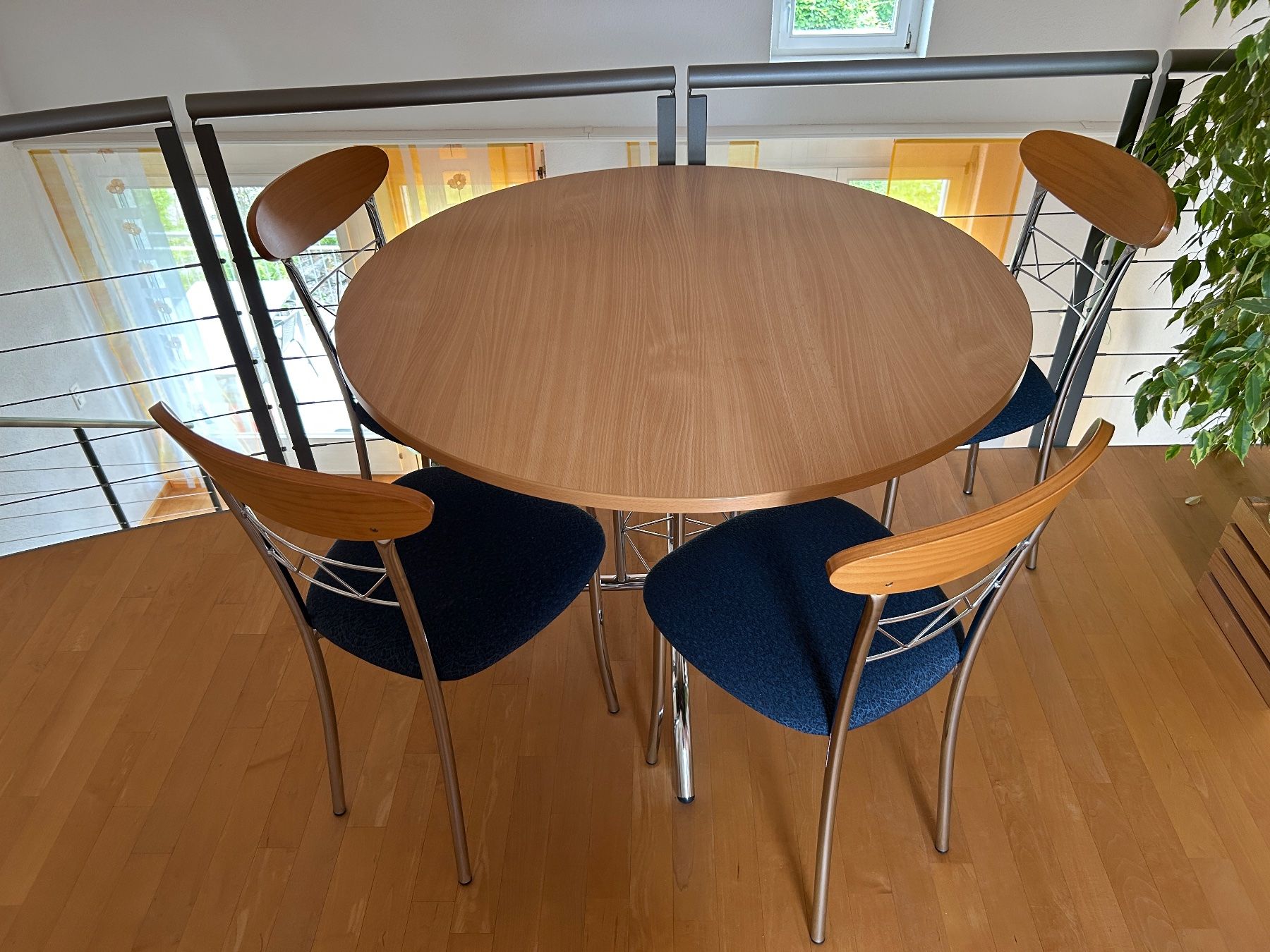 Tavoli: Rundtisch – Usato da Thun venduto da fan_yb2b