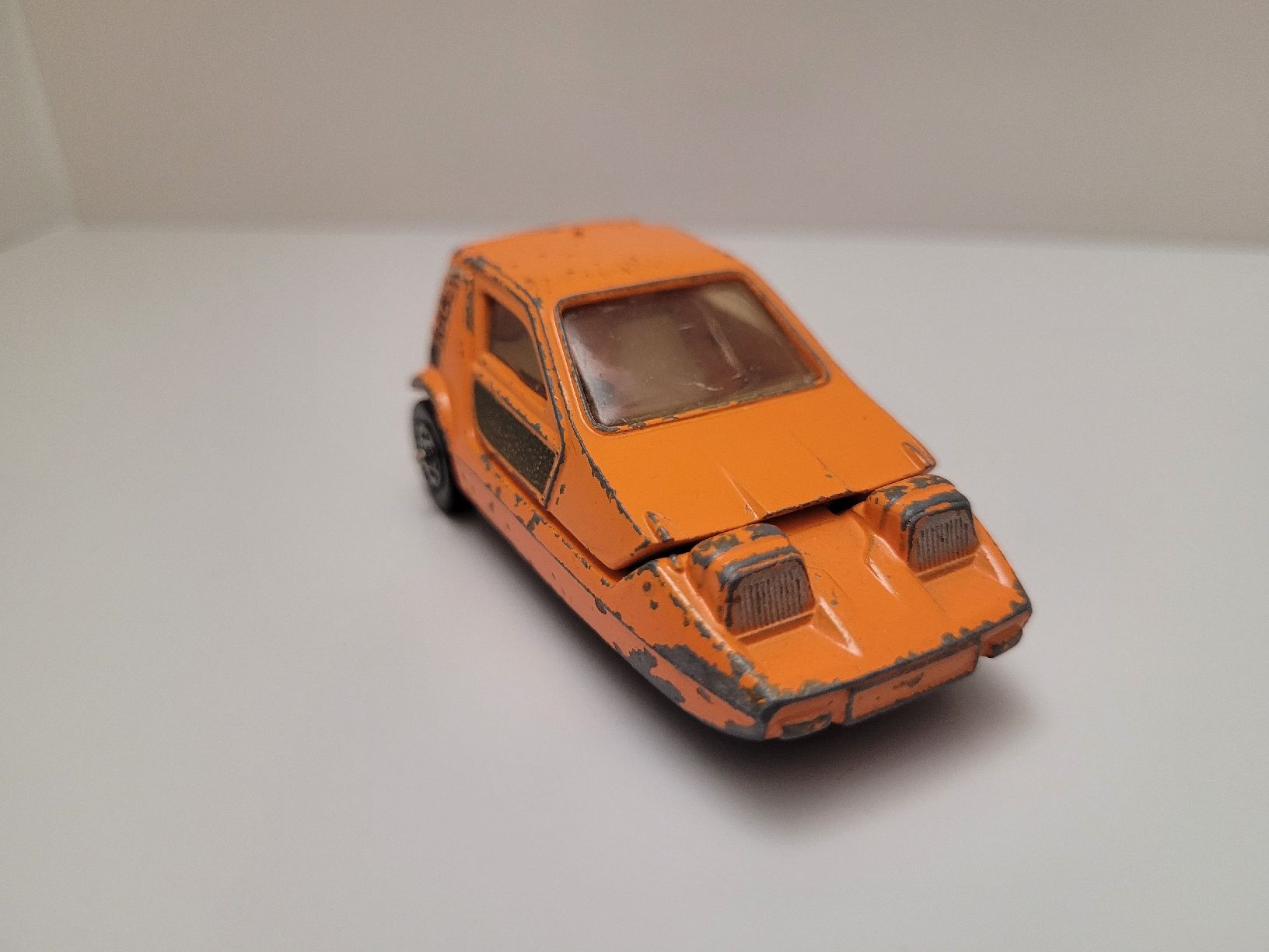Corgi Toys Modellautos: Reliant Bond Bug 1/43 (Corgi) – Gebraucht aus Zumikon von tho_9zm8