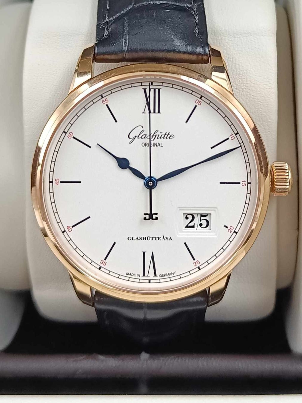 Glashütte Orologi: Glashütte Original Senator Excellence Panorama Date – Nuovo e nell'imballaggio originale da Thalwil venduto da lxc_8tlg