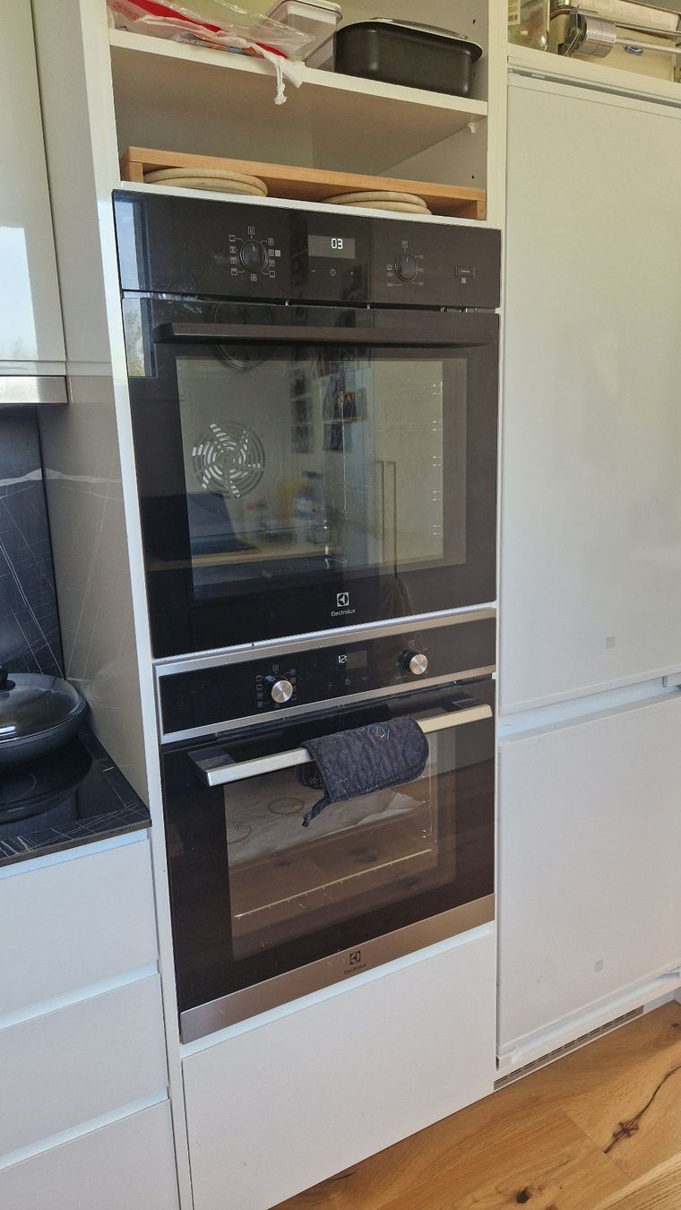Electrolux Forni: Kaum gebrauchter Ofen ELECTROLUX – Usato da Luzern venduto da tho_y5js 2