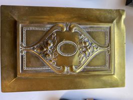 Boîte décorative vintage en laiton massif, parfait état!