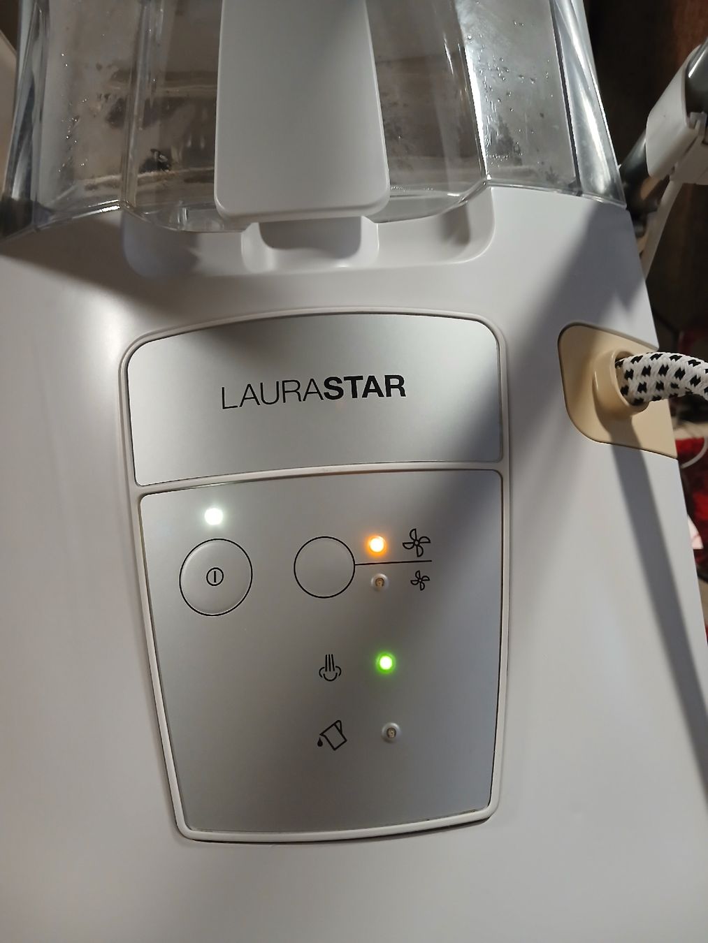 Ferri da stiro: bügelstation laurastar S – Usato da Olten venduto da nada51 3