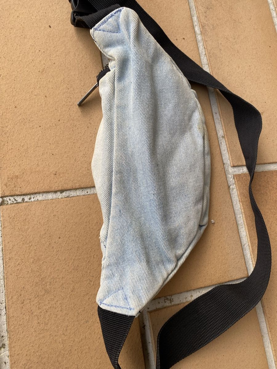 Borse: Belt bag karl kani  – Usato da St-Cergue venduto da noabzz 3