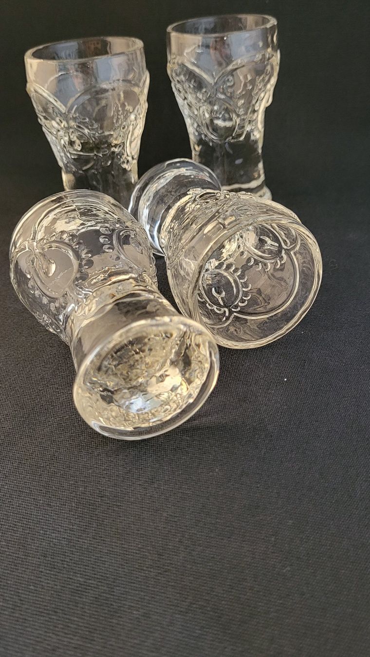 Bicchieri: 4 massive Schnaps-/Likör-Gläser – Usato da Basel venduto da spinne02 5