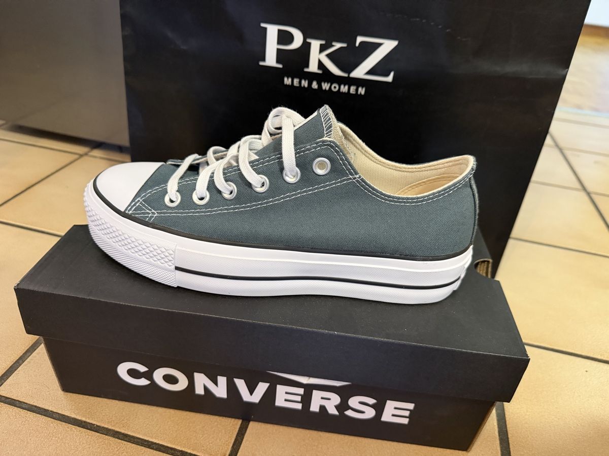 Herrenschuhe: Converse 39.5 – Neu und originalverpackt aus Belfaux von Rikardo.Switzerland 5
