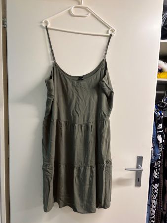 Kleid Zebra Spaghettitrger Khaki Grösse XXL