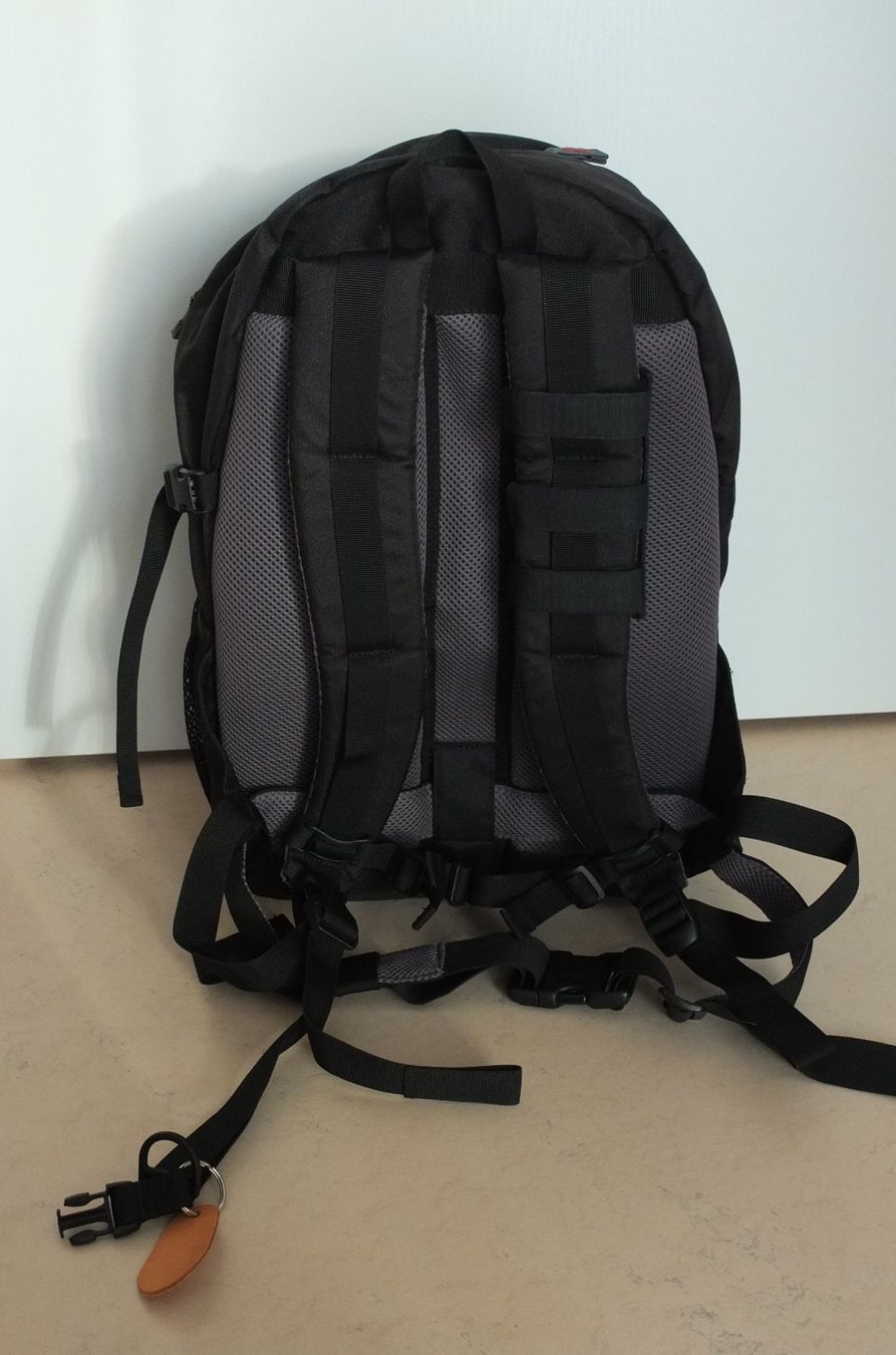 Zaini: Fotorucksack Holst Kamera-Rucksack neu – Nuovo e nell'imballaggio originale da Häggenschwil venduto da Begg72 3