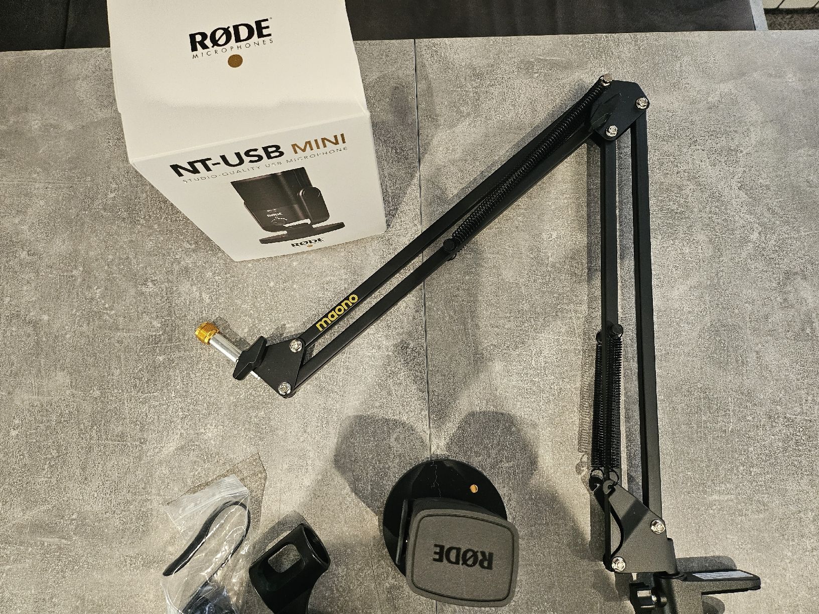 Røde Microphones: Rode NT-USB Mini Mikrofon mit Mikrofonarm  – Neuf (Voir description) à Biasca par Rimana_8 2