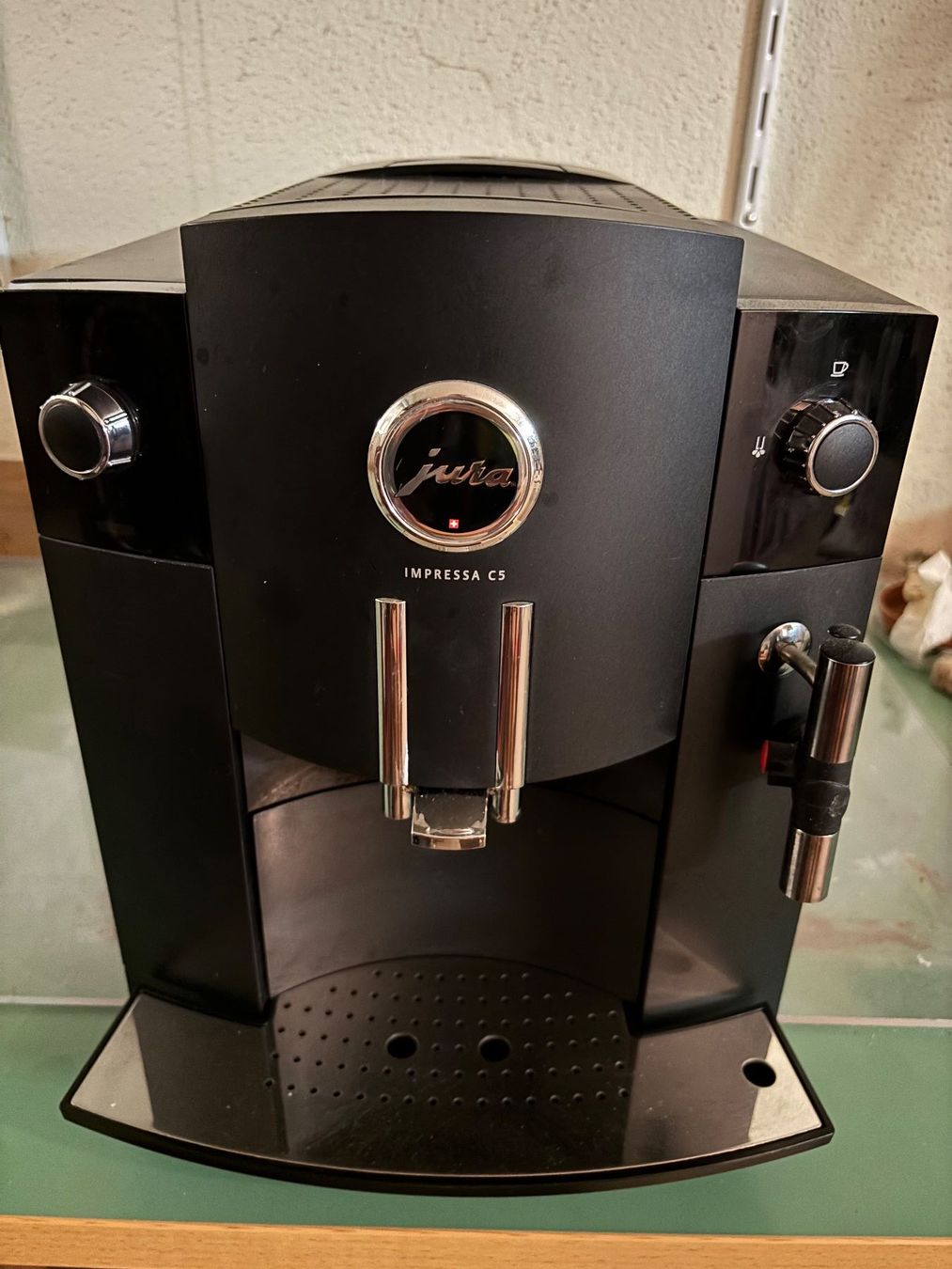 Jura Machines à café & Machines à expresso: Jura Kaffeemaschine C5 – D'occasion à Winterthur par Mdriver33