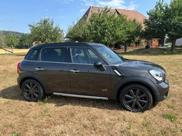 Mini Cooper Countryman All4 S sehr guter Zustand