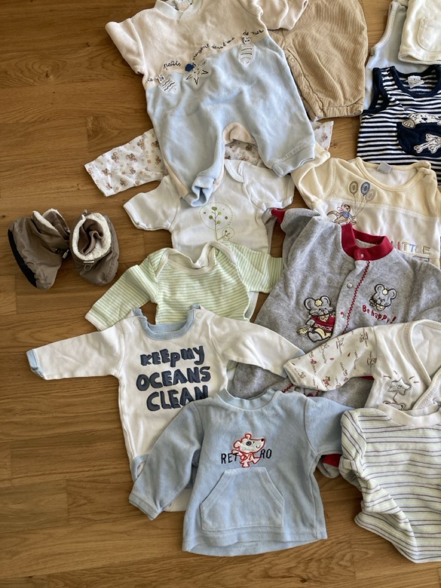 Lotti & Set di vestiti: Baby Kleiderpaket Gr. 50/56 – Usato da Staad SG venduto da gab_7dr9 1