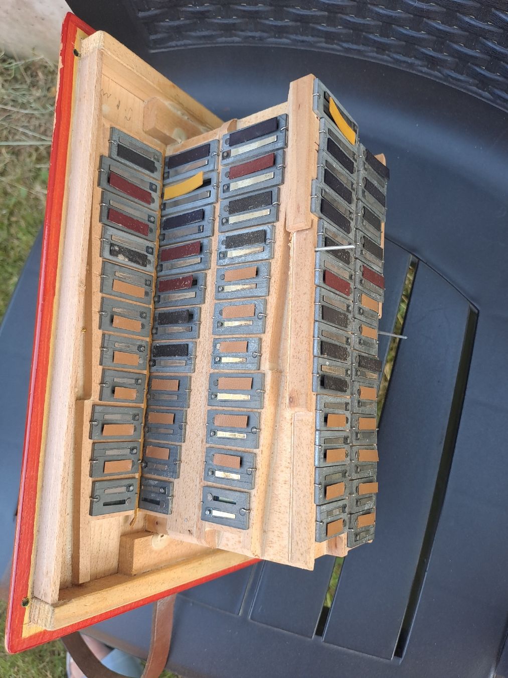 Eichhorn Instruments de musique: Eichhorn orgeli ton A  – D'occasion à Villeneuve par BibiVintage 8