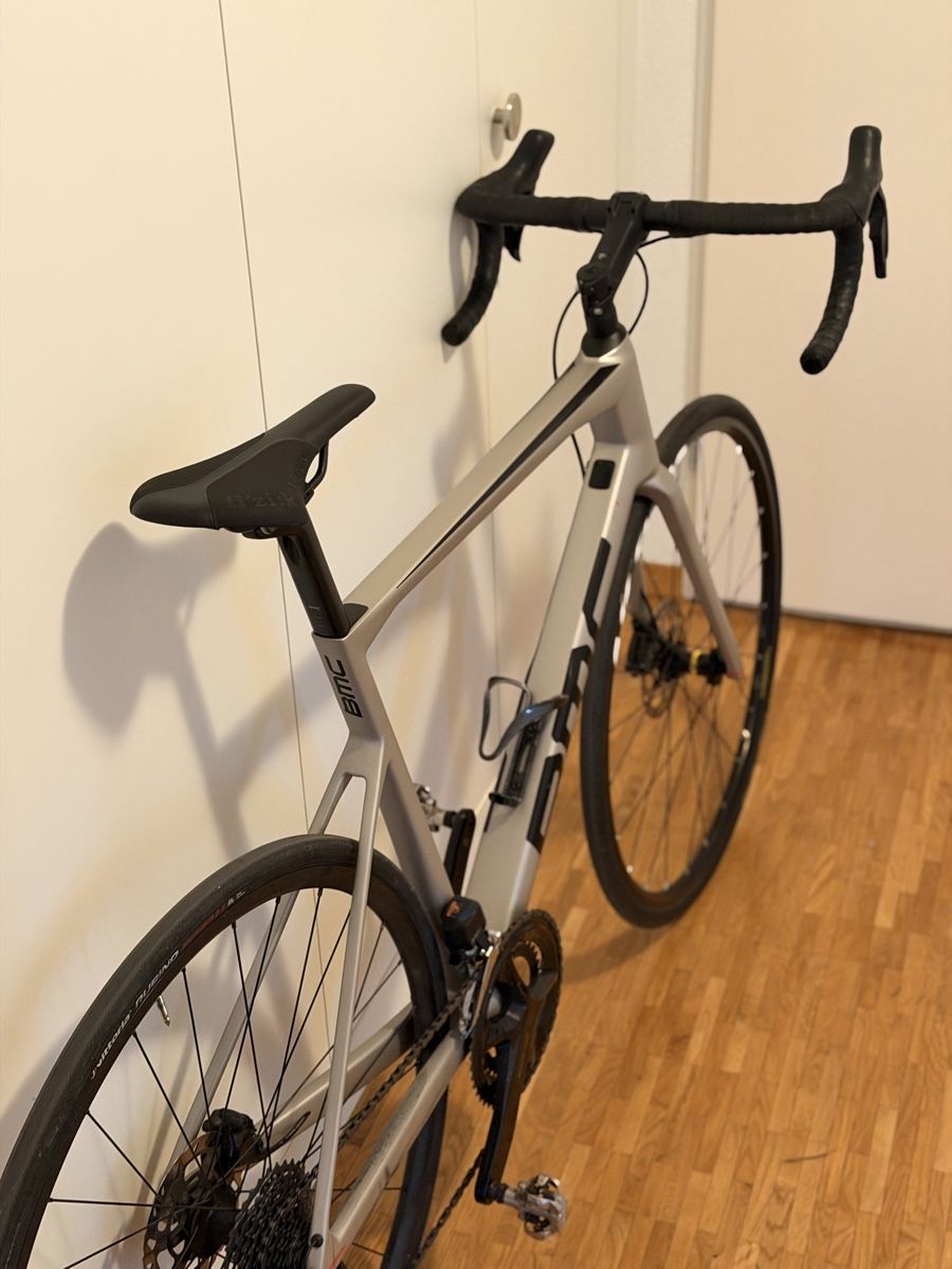 BMC Biciclette: BMC TEAMMACHINE SLR FIVE - Carbon – Usato da Zürich venduto da Gadgets2020 8