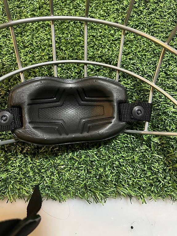 Bauer Helme: Bauer Helmgitter Face Mask M neu – Gebraucht aus Arlesheim von FS_79 2