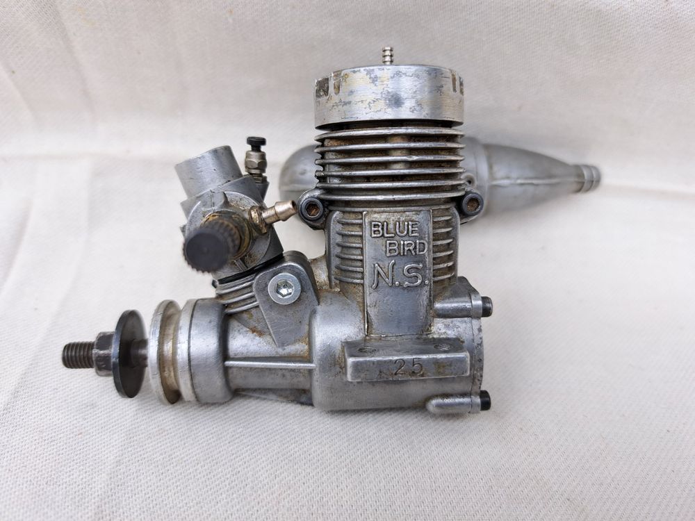 Modellmotor Blue Bird N.S.25 (4,08ccm) Glühzündermotor (Defekt) in ...