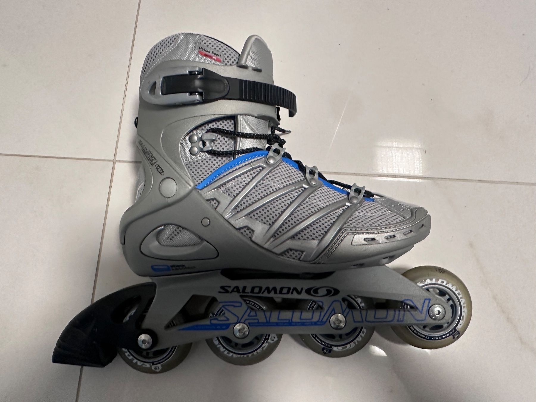 Salomon Pattini in linea & Pattini a rotelle: SALOMON INLINE  39 – Usato da St-Légier-Chiésaz venduto da EvaVDRiviera 1
