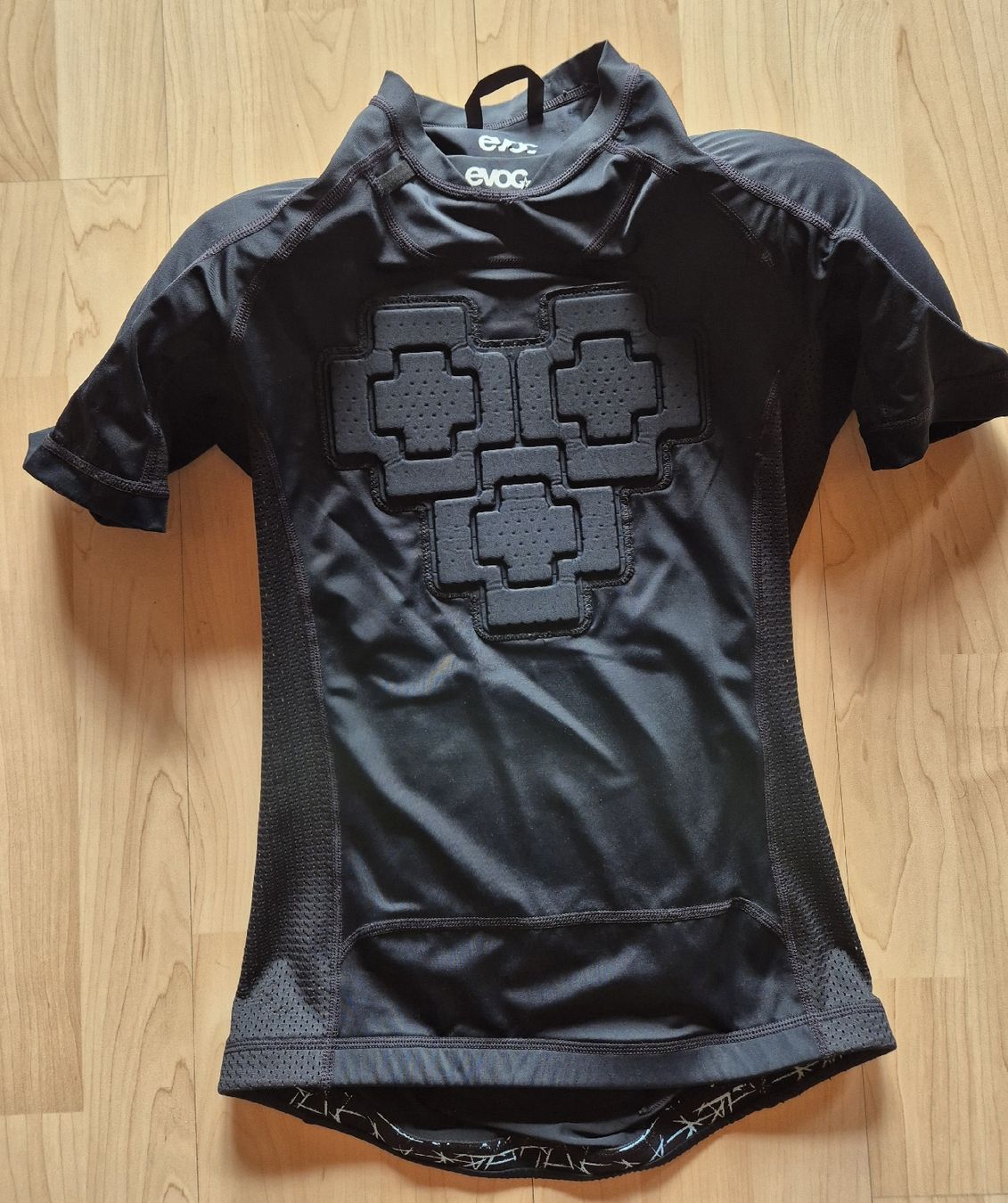 Evoc Schutz & Schoner: Evoc Protektorshirt – Gebraucht aus Scharnachtal von fredperry01