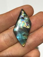 schöner Labradorit Cabochon