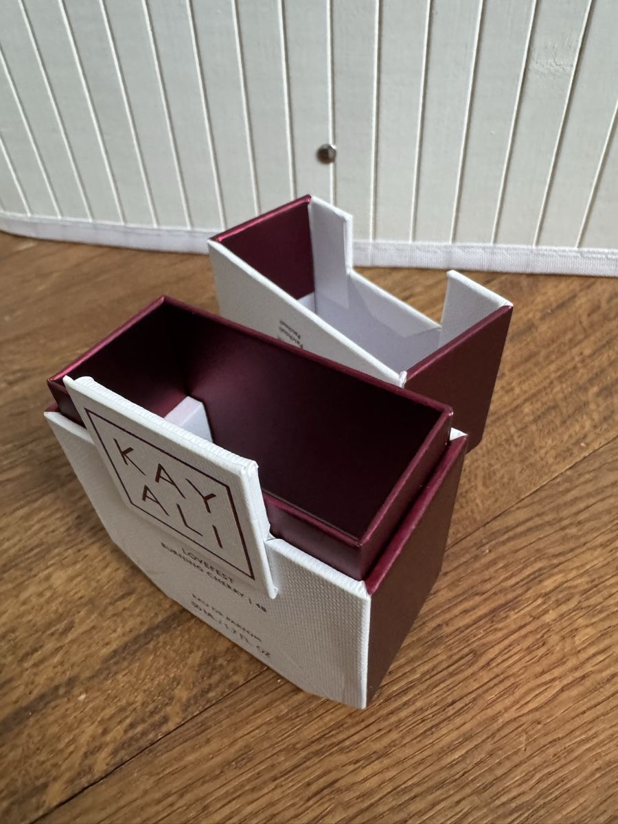 Kayali Profumi & Eau de Toilette: Kayali Burning Cherry Parfüm – Nuovo e nell'imballaggio originale da Bern venduto da emi_rcd5 7