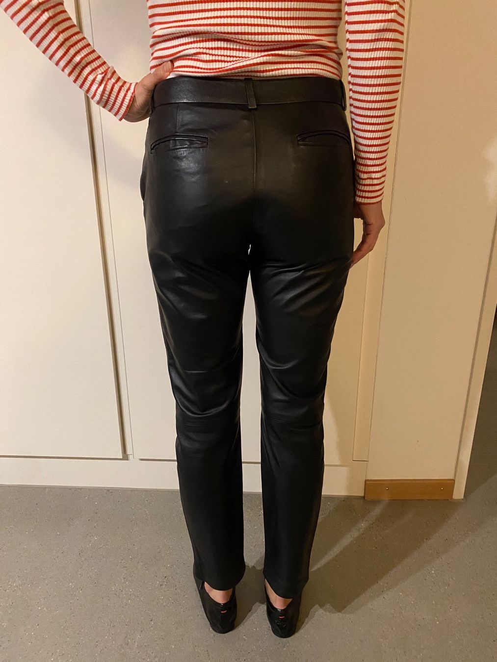 Sandro Hosen: Lederhose von Sandro, Grösse 1 – Gebraucht aus Zürich von dudeli83 1