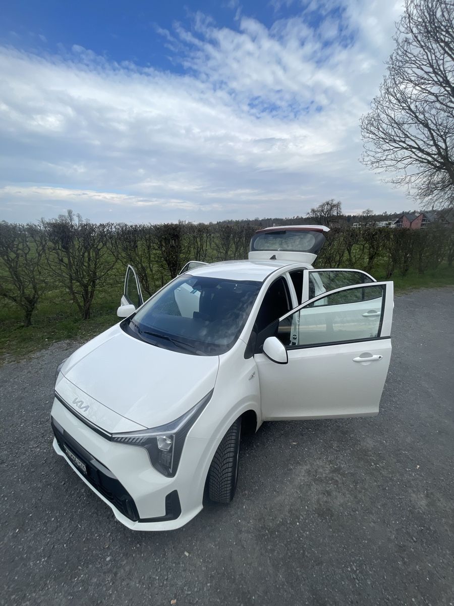 Kia Autos: Kia Piccanto 1.0 – D'occasion à Bollingen par makenschmuschki 1