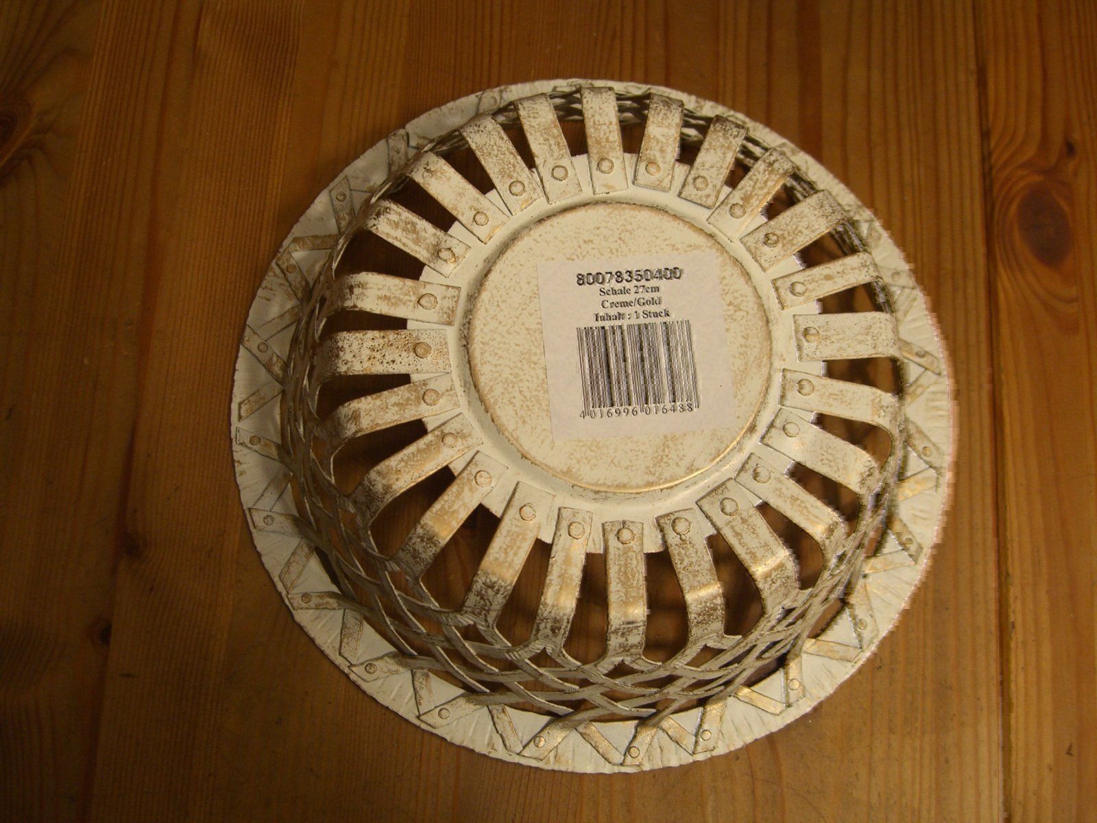 Ciotole: tolle,rustikale Metallschale,crème/gold – Nuovo e nell'imballaggio originale da Winterthur venduto da Gaia 2