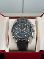 Omega Speedmaster Racing