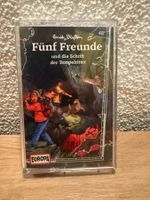 Fünf Freunde / und die Schrift der Tempelritter