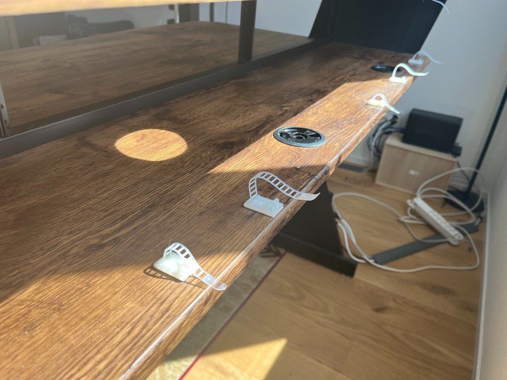 Sonstiges Zubehör: Thomann Studio-Tisch – Gebraucht aus Naters von Jem777 2