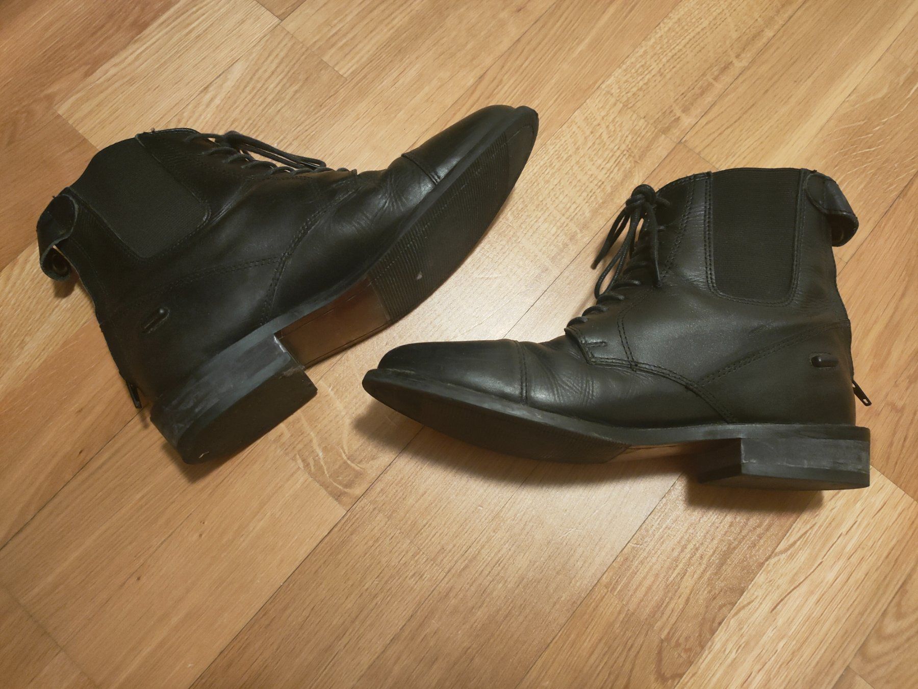 Scarpe da donna: Reitschuhe Damen Leder schwarz, Gr. 41 – Usato da Arnegg venduto da tasc2000