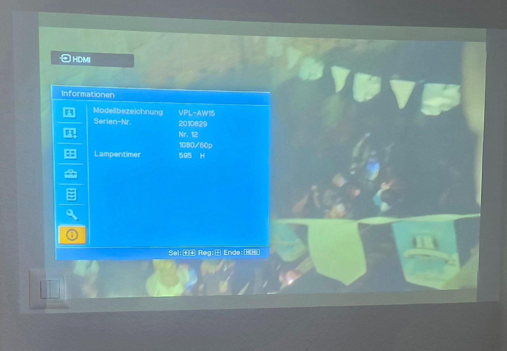 Sony Videoprojektoren: Sony Beamer VPL-AW15. – Gebraucht aus Oftringen von Keiti5 2
