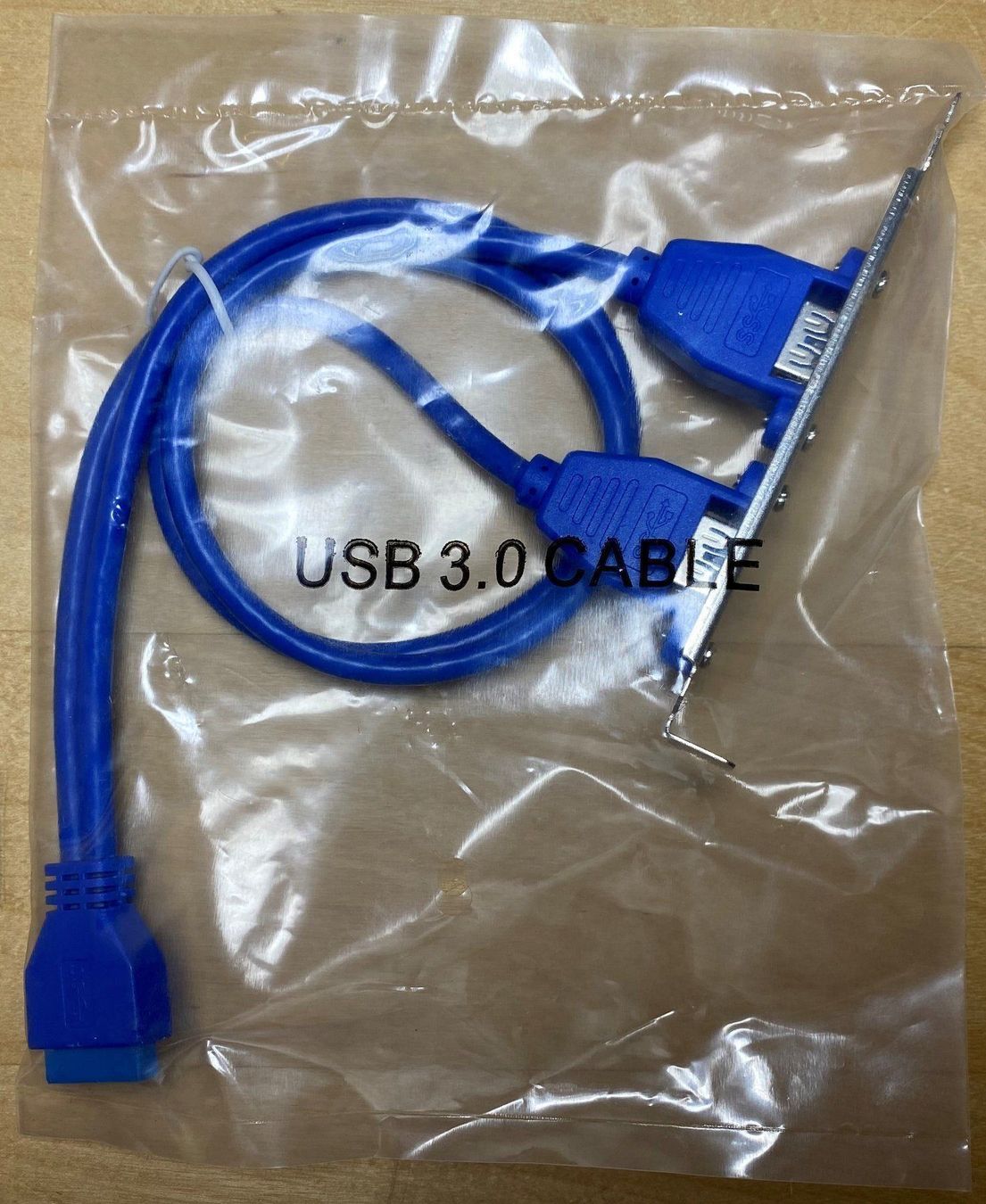 Unità & Adattatore: USB 3.0 - 19 Pin Adapter mit Kabel – Nuovo e nell'imballaggio originale da Genestrerio venduto da DennoPC 2