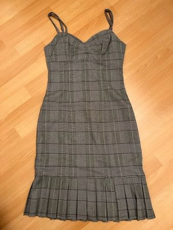 Elegantes Kleid Portmans Gr.34