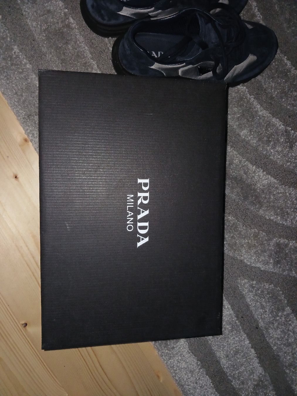 Prada Scarpe da uomo: Baskets Prada with accesories – Nuovo (secondo la descrizione) da Vissoie venduto da luc_6yls 6