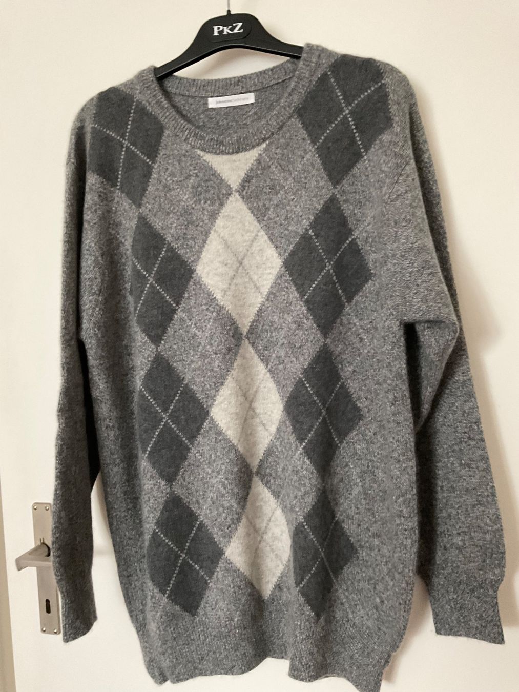 Maglioni & Felpe: JOHNSTONS Scotland 100% Kaschmir Pullover Gr 48 grau NWRT – Usato da Urdorf venduto da alda02 1