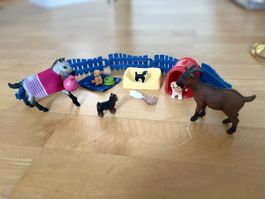 Spielzeug Bauernhoftiere mit Zubehör guter Zustand